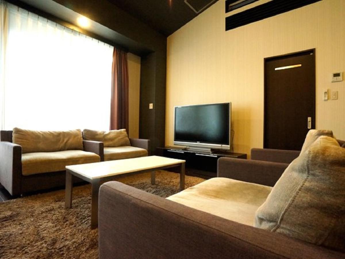 Hotel Livemax Budget Esaka Suita Exteriér fotografie