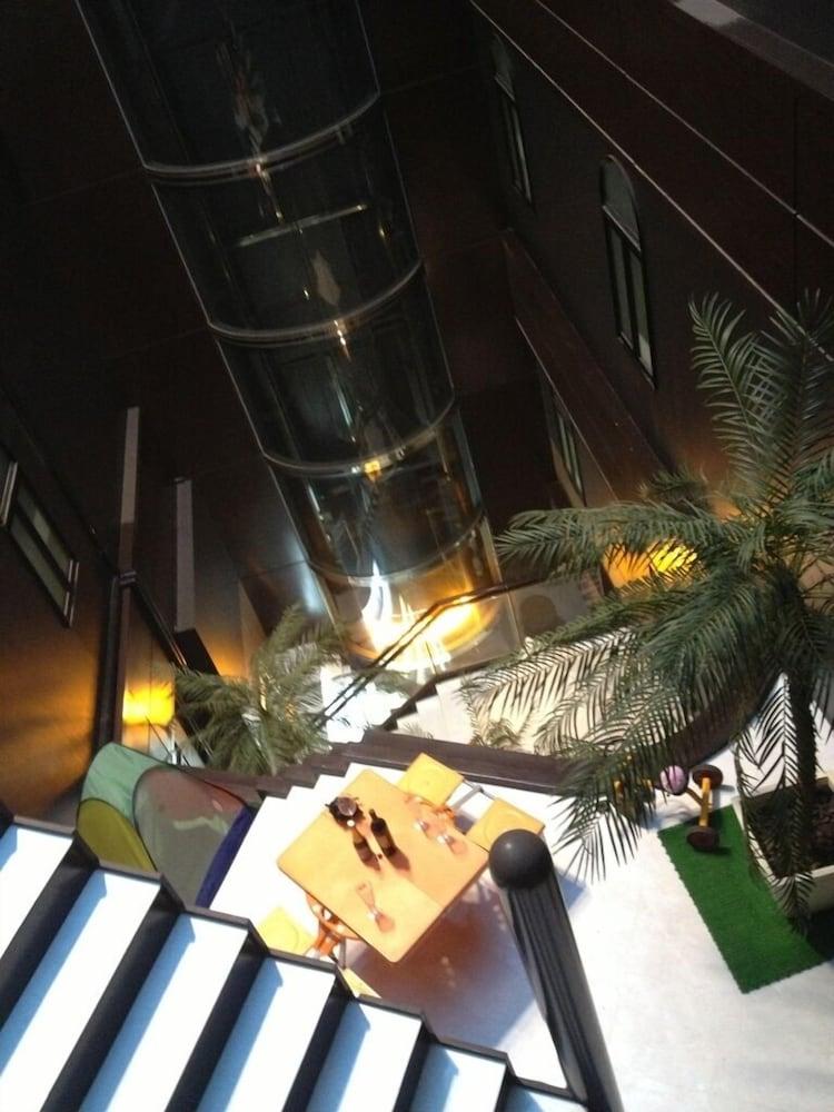 Hotel Livemax Budget Esaka Suita Exteriér fotografie