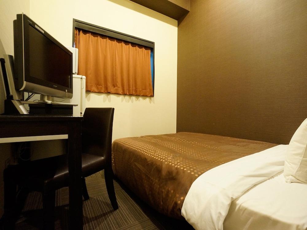 Hotel Livemax Budget Esaka Suita Exteriér fotografie